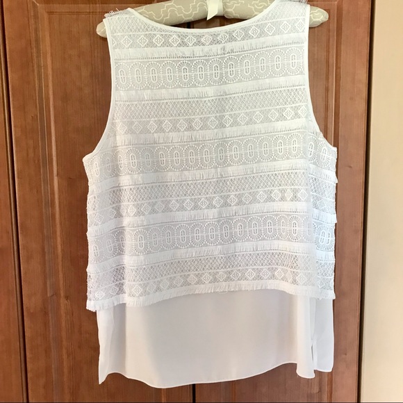 Women’s Vince Camuto White Sleeveless Top, size M - Picture 5 of 6